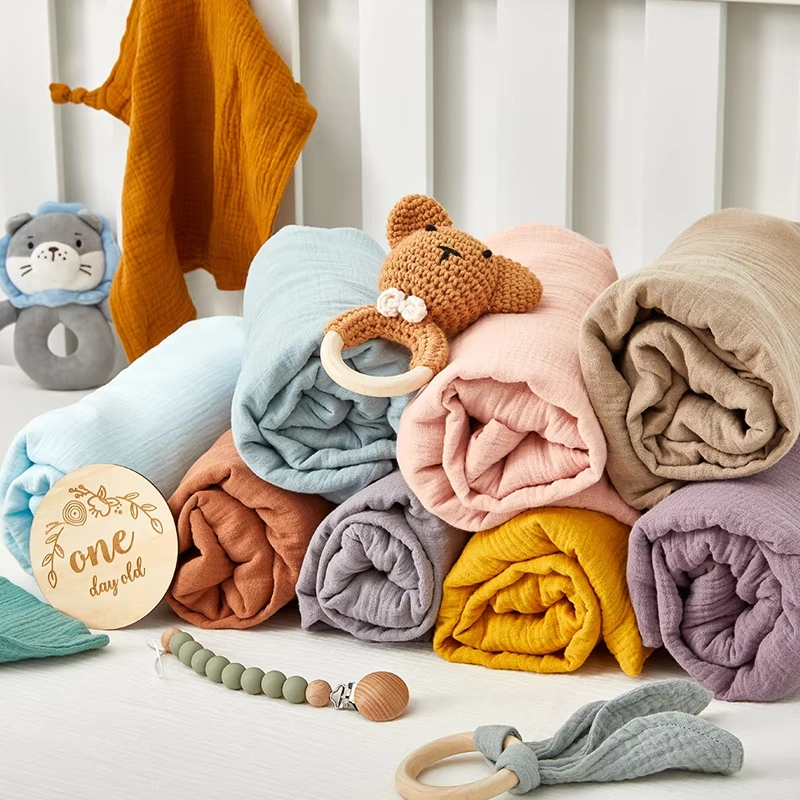 bassinet with sheets